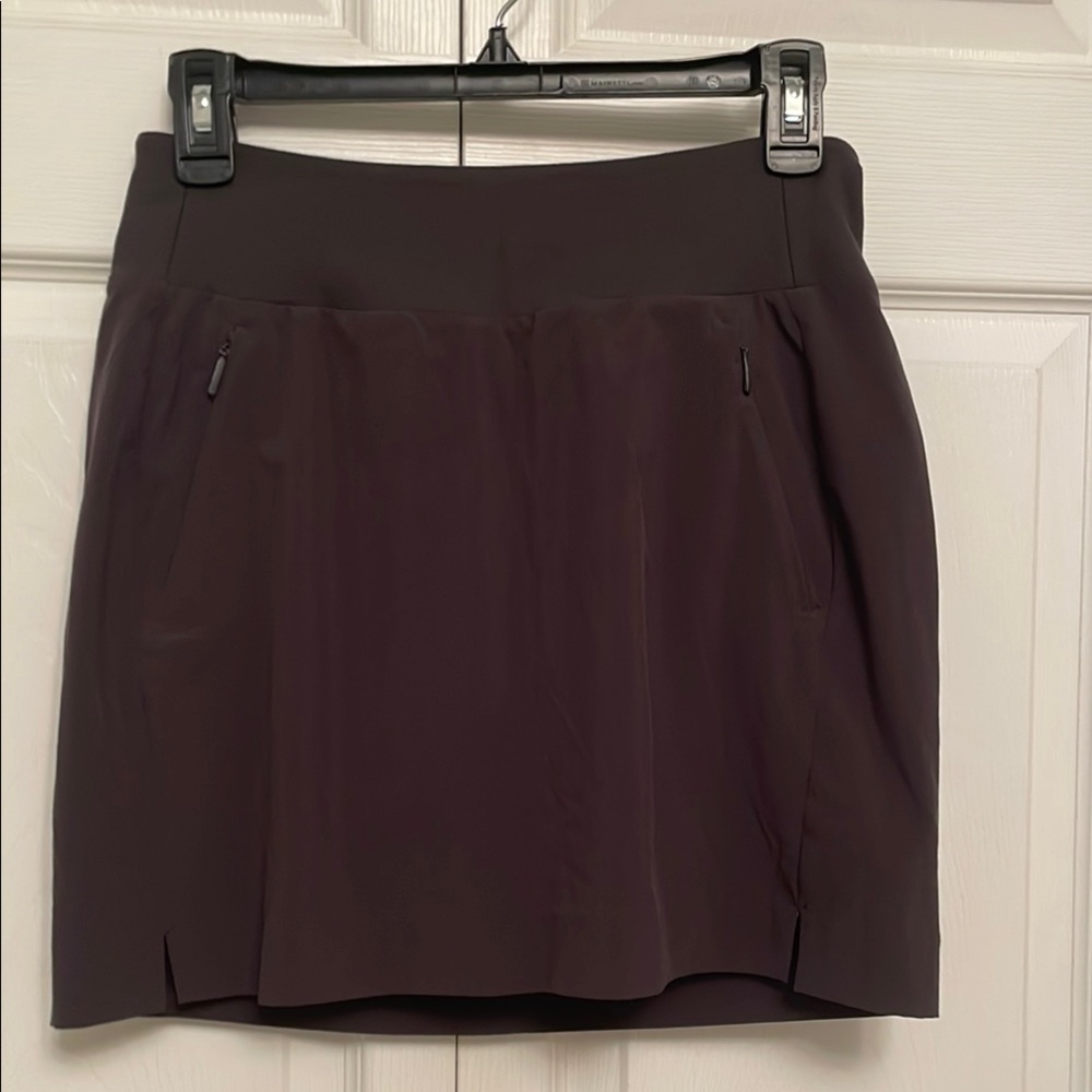 ATHLETA Skorts Skirt in Excellent Condition